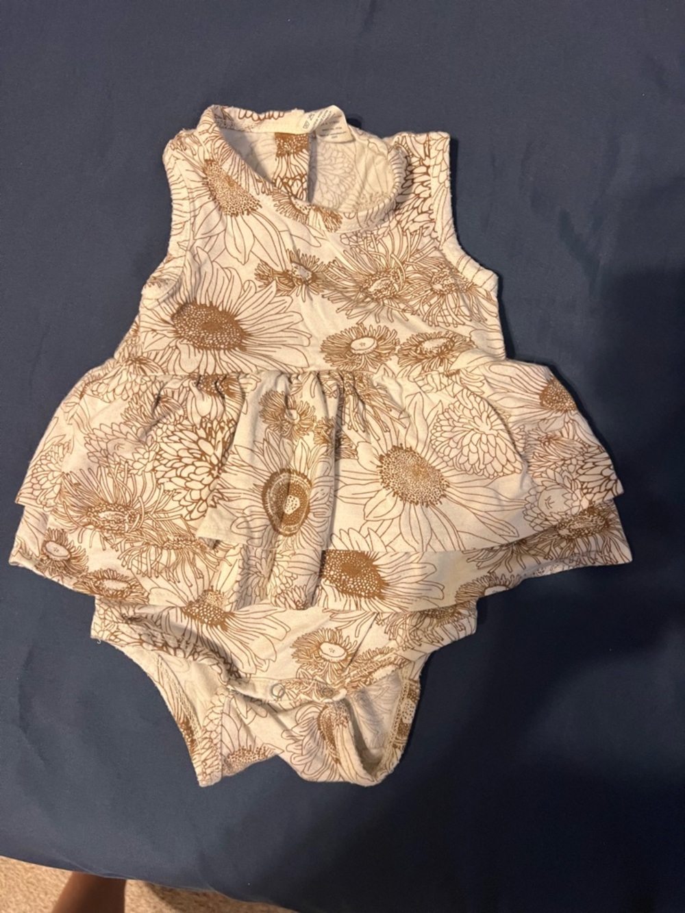 Kate Quinn sunflower skirted bubble